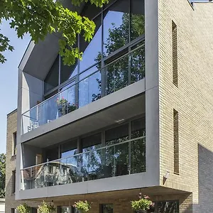 https://lapwing-residence.gdanskhotel.org